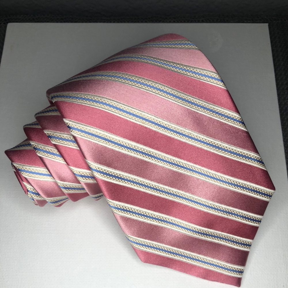Tie - Picture 2 of 4